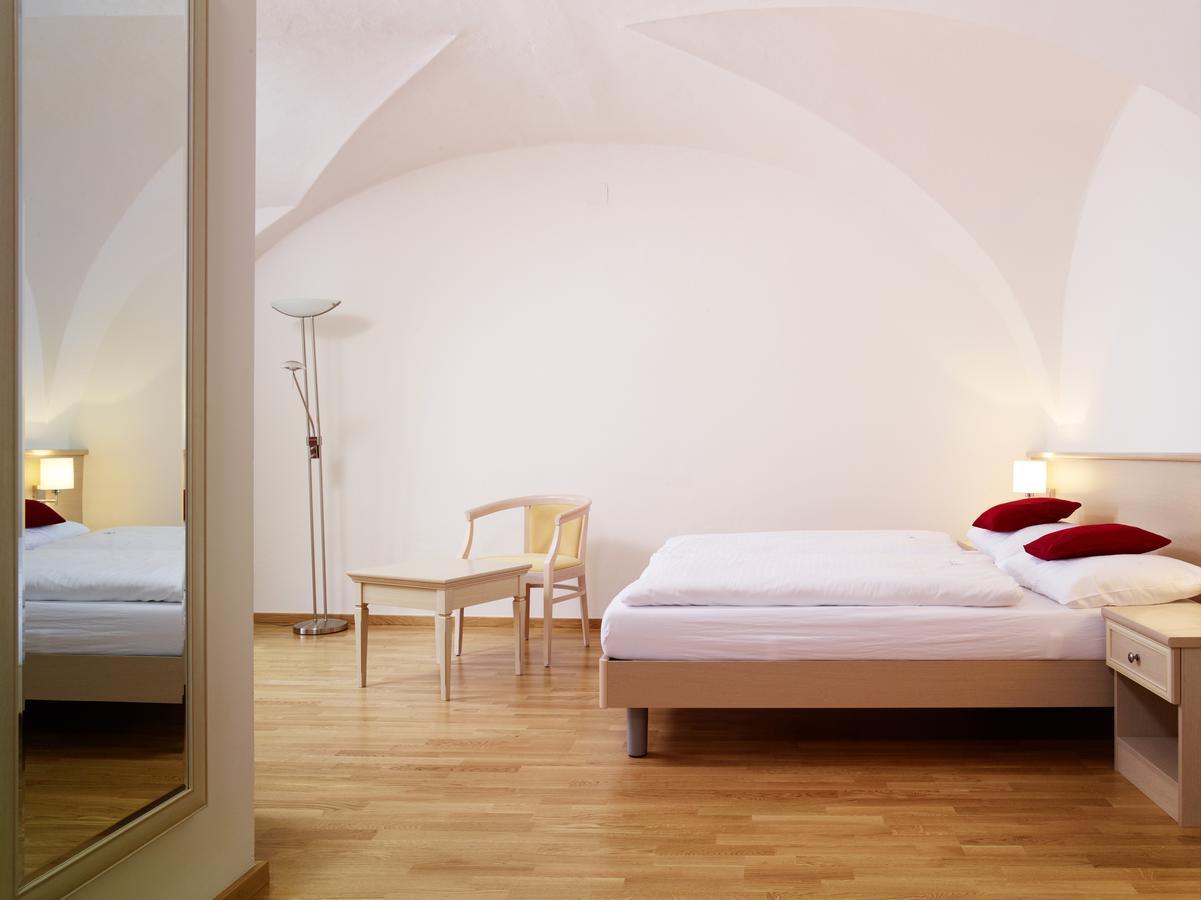 Cma Stift Ossiach Hotel Quarto foto